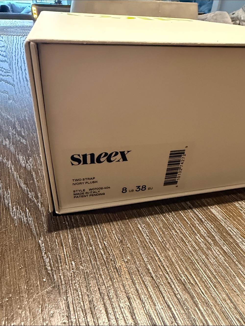 Sneex sneaker heels in two scrap ivory plush - Picture 5 of 6
